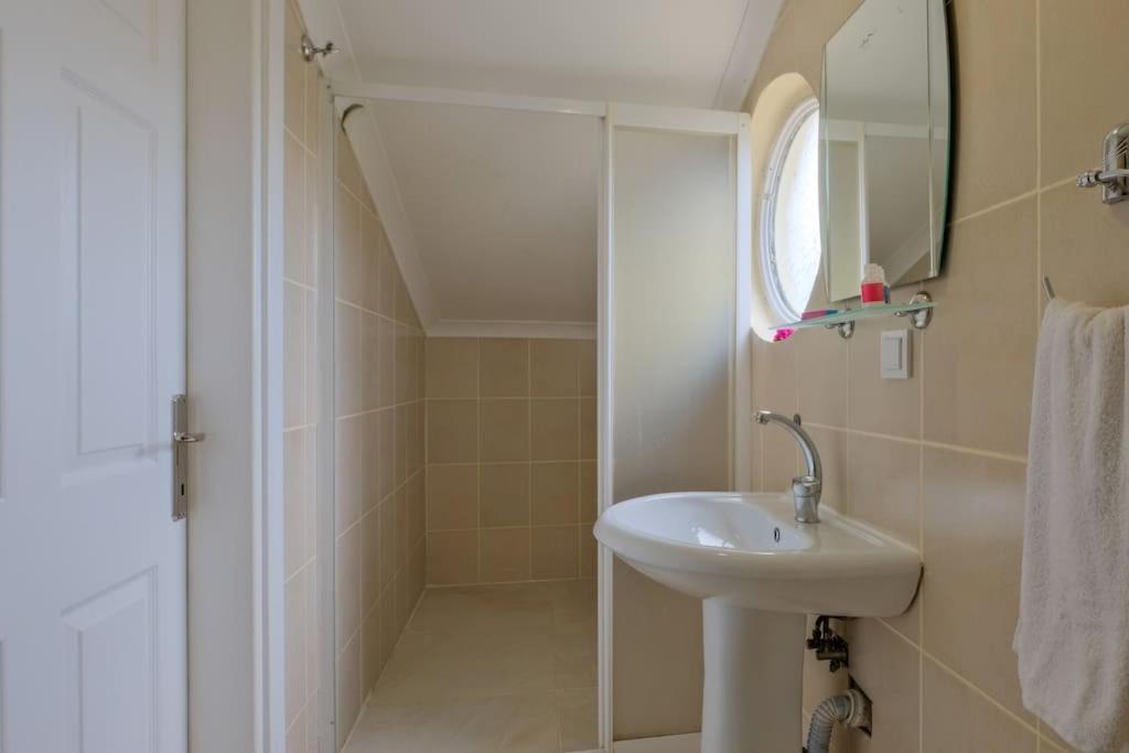 Villa Rose çalış *