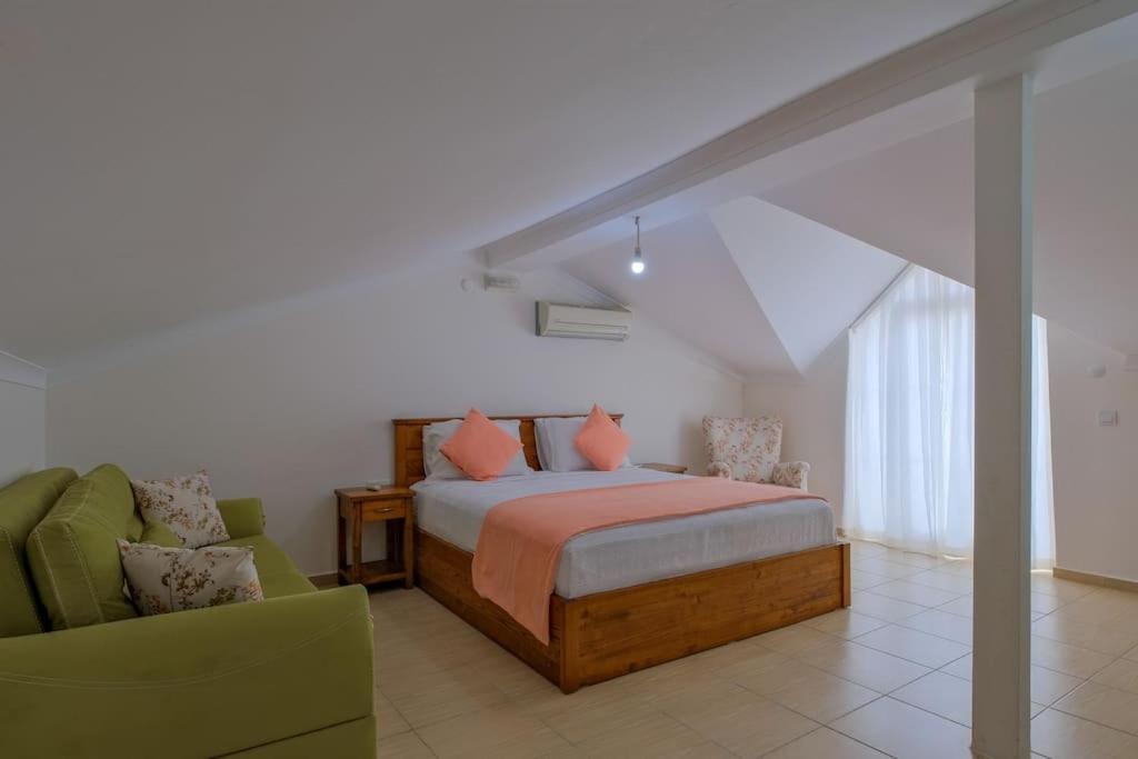 Rose çalış Fethiye